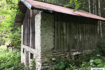 Rustico da ristrutturare in posizione panoramica