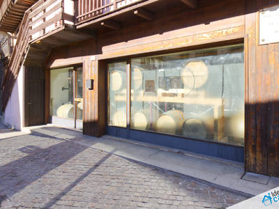 Miniatura di Locale commerciale in vendita a Pieve