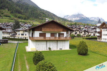 Villa con giardino in vendita a Mezzano