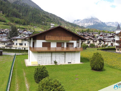 Miniatura di Villa con giardino in vendita a Mezzano