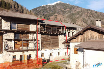 Porzione di rustico da ristrutturare in vendita