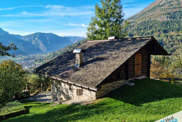 Rustico ristrutturato in posizione panoramica 