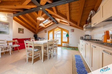 Appartamento su due livelli con terrazza panoramica